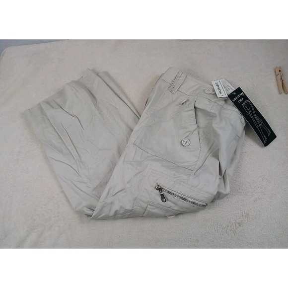 Larry Levine Pants - NWT Larry Levine Fashion Capri Pants Women's Size 10 Cargo Pants Crop Capri‎